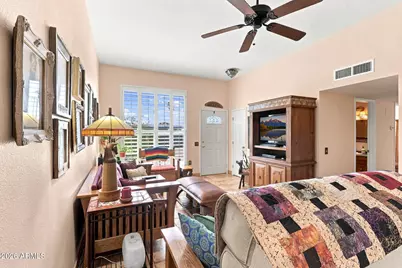10022 W Lancaster Drive, Sun City, AZ 85351 - Photo 7