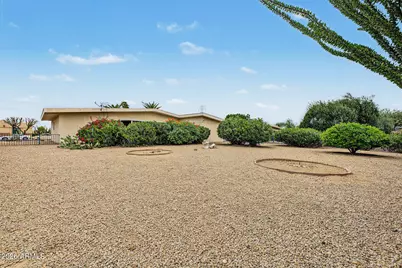 11206 W Granada Drive, Sun City, AZ 85373 - Photo 31