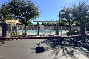 2402 E 5th St, Tempe, AZ 85288 - Photo 21