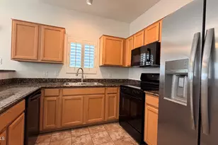 2402 E 5th St, Tempe, AZ 85288 - Photo 5