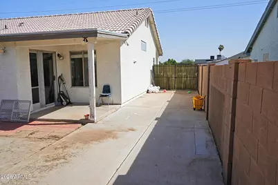 5258 N 79th Avenue, Glendale, AZ 85303 - Photo 21