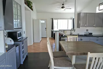 5258 N 79th Avenue, Glendale, AZ 85303 - Photo 5