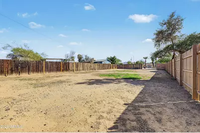 104 E Kinderman Drive #10, Avondale, AZ 85323 - Photo 5