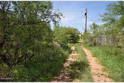 2Xxx N Calle Primero -- #47-49, Huachuca City, AZ 85616 - Photo 21