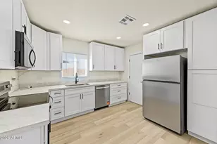 104 E Kinderman Dr, Avondale, AZ 85323 - Photo 1