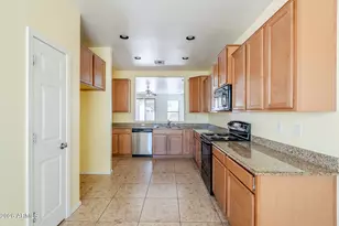 10017 W Raymond St, Tolleson, AZ 85353 - Photo 7