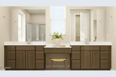 9721 W Catalina Drive, Phoenix, AZ 85037 - Photo 15