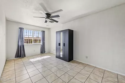4340 W Clarendon Avenue, Phoenix, AZ 85031 - Photo 15