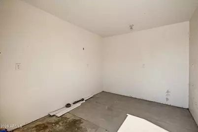 4340 W Clarendon Avenue, Phoenix, AZ 85031 - Photo 23