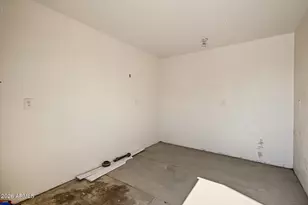 4340 W Clarendon Ave, Phoenix, AZ 85031 - Photo 23