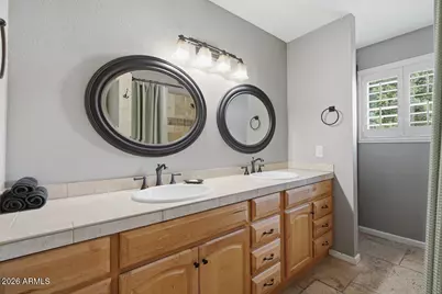 694 E Washington Avenue, Gilbert, AZ 85234 - Photo 47