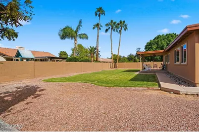 694 E Washington Avenue, Gilbert, AZ 85234 - Photo 55