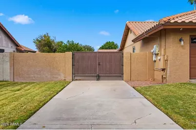 694 E Washington Avenue, Gilbert, AZ 85234 - Photo 7