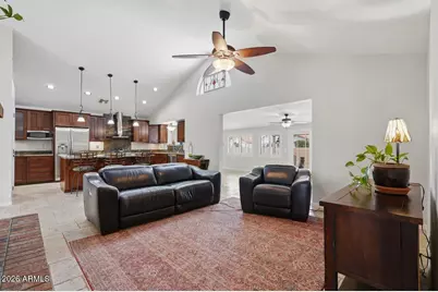 694 E Washington Avenue, Gilbert, AZ 85234 - Photo 23