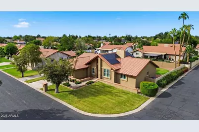 694 E Washington Avenue, Gilbert, AZ 85234 - Photo 9