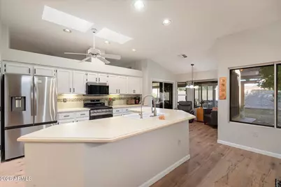 14015 W Circle Ridge Drive, Sun City West, AZ 85375 - Photo 9