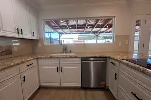 5132 N 82nd St, Scottsdale, AZ 85250 - Photo 5