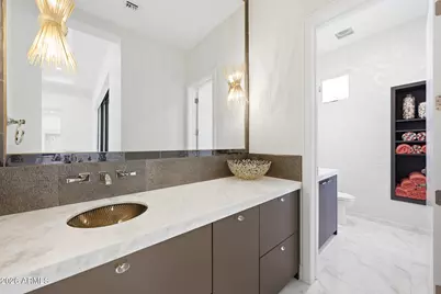 126 E Maryland Avenue, Phoenix, AZ 85012 - Photo 29