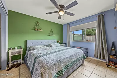 1642 W Kristal Way, Phoenix, AZ 85027 - Photo 11