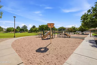 560 E Betsy Lane, Gilbert, AZ 85296 - Photo 41
