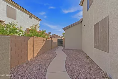 560 E Betsy Lane, Gilbert, AZ 85296 - Photo 43