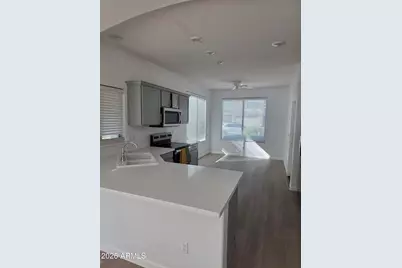 3963 E Tremaine Avenue, Gilbert, AZ 85234 - Photo 5