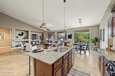 14395 W Port Royale Lane, Surprise, AZ 85379 - Photo 21