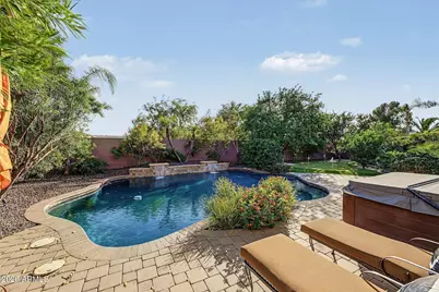 14395 W Port Royale Lane, Surprise, AZ 85379 - Photo 45