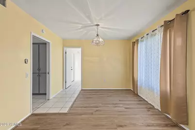 15208 N Lakeforest Drive, Sun City, AZ 85351 - Photo 9