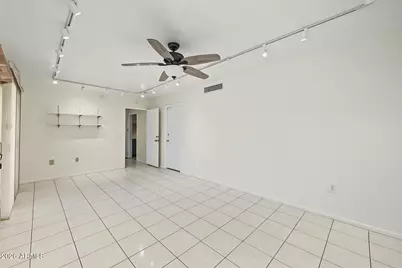 15208 N Lakeforest Drive, Sun City, AZ 85351 - Photo 13