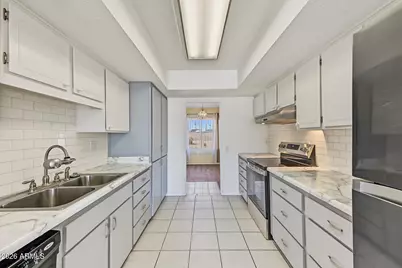 15208 N Lakeforest Drive, Sun City, AZ 85351 - Photo 15