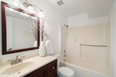 2104 E Cornell Drive, Tempe, AZ 85283 - Photo 17
