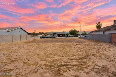 4822 W Almeria Road #93, Phoenix, AZ 85035 - Photo 11