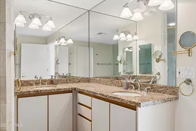 1040 E Osborn Road #601, Phoenix, AZ 85014 - Photo 25