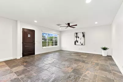 8307 E Clarendon Avenue, Scottsdale, AZ 85251 - Photo 5