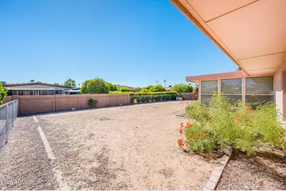 10913 W Hibiscus Drive, Sun City, AZ 85373 - Photo 33