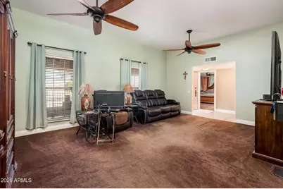 10913 W Hibiscus Drive, Sun City, AZ 85373 - Photo 11
