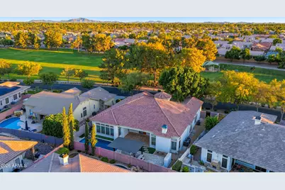 358 W Citation Lane, Tempe, AZ 85284 - Photo 47
