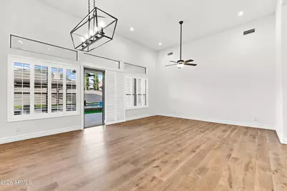 358 W Citation Lane, Tempe, AZ 85284 - Photo 15