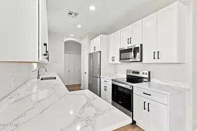 3822 W Oregon Avenue, Phoenix, AZ 85019 - Photo 9