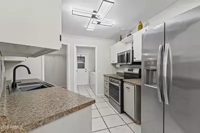 17241 N 106th Avenue, Sun City, AZ 85373 - Photo 15
