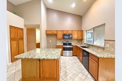 3359 E Mountain Vista Drive, Phoenix, AZ 85048 - Photo 15