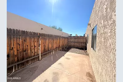 6527 N 67th Avenue #107, Glendale, AZ 85301 - Photo 17