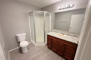 6527 N 67th Ave, Glendale, AZ 85301 - Photo 15