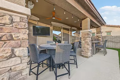 2877 E Isaiah Avenue, Gilbert, AZ 85298 - Photo 41