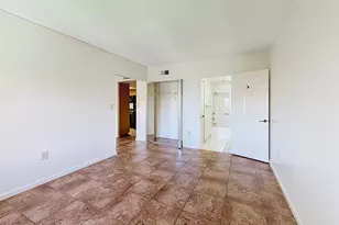 10330 W Thunderbird Blvd, Sun City, AZ 85351 - Photo 13