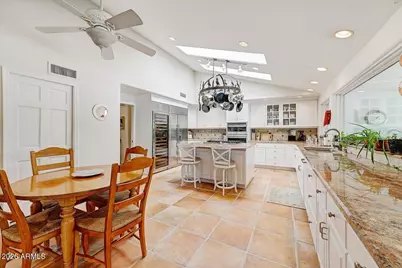 9825 N 51st Place, Paradise Valley, AZ 85253 - Photo 25