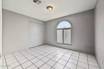 6827 W Holly Street, Phoenix, AZ 85035 - Photo 15