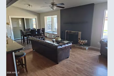 630 W Kilarea Avenue, Mesa, AZ 85210 - Photo 3