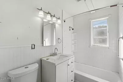 11117 W Florida Avenue, Youngtown, AZ 85363 - Photo 9
